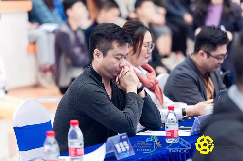2-2001101HU3Q8.jpg