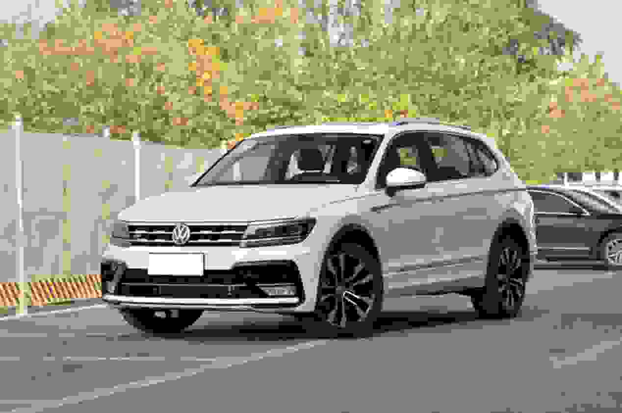 图片包含 道路, 树, 户外, 汽车

描述已自动生成