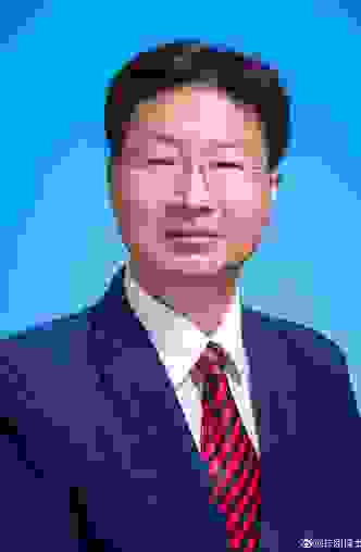 扶刚博士向全球华人朋友拜年
