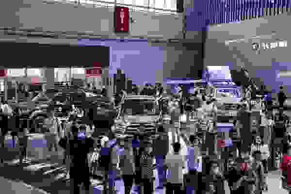 长城炮“三炮一弹”现身北京车展！网友：艾伦都被当场圈粉