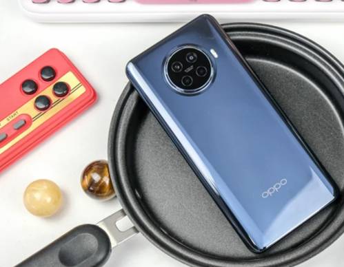 鲁大师Q3手机流畅榜发布：小米夺冠，OPPO包揽第二、三名！