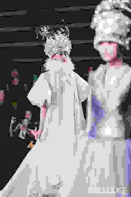 2-20102214345a52.jpeg