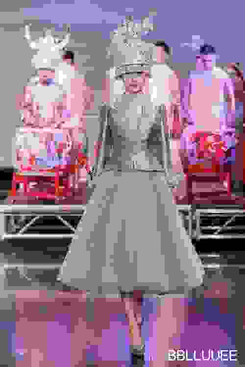 2-201022143522C5.jpeg