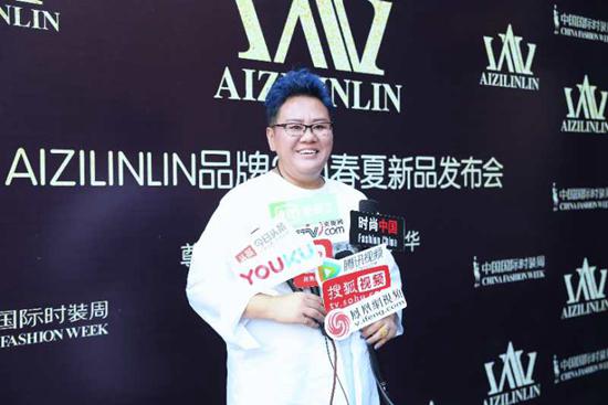 AIZILINLIN·张雯：“冰雪奇缘 春暖花开”拉开中国国际时装周童装高定礼服开幕大秀