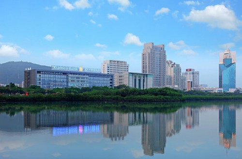 厦门银行深化民营企业服务，获“服务民营企业突出贡献银行一等奖”