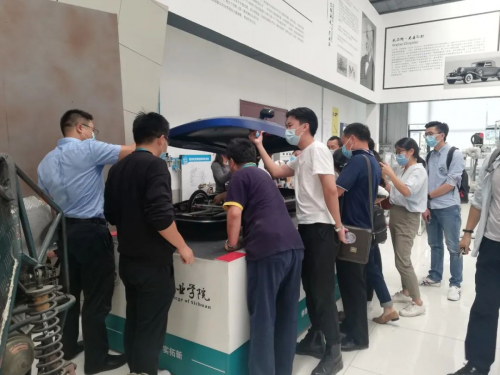 吉利学院汽车工程学院外出对标学习 践行“走出去才能引进来”指导方针