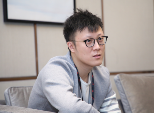 唐1
