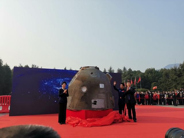 毛小斗酒业：同吃福寿面，同饮福寿酒，共念主席恩