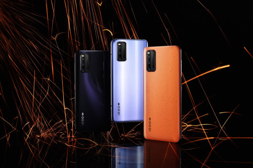 双卡双待 iQOO 3畅游移动联通电信5G网络
