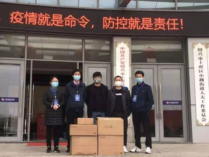 守护未来，十月结晶的战“疫”行动