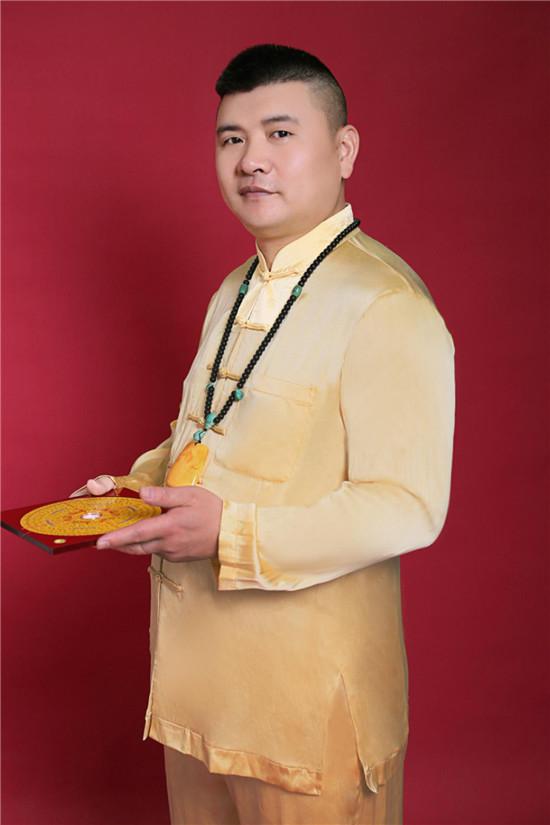 古有水镜先生，今有易境先生，易学在继承中发扬光大