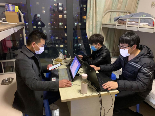 成品窗帘免费试挂，如鱼得水助力孝感专卖店战“疫”