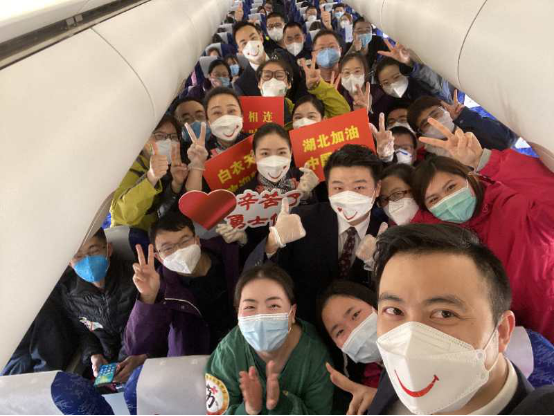 致敬英雄！东航17日6架飞机赴武汉接苏青甘三省681名抗疫医护人员归乡