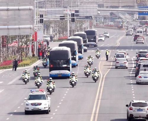 致敬疫情中逆行者，左右沙发焕新活动为支援武汉医护人员送福利！