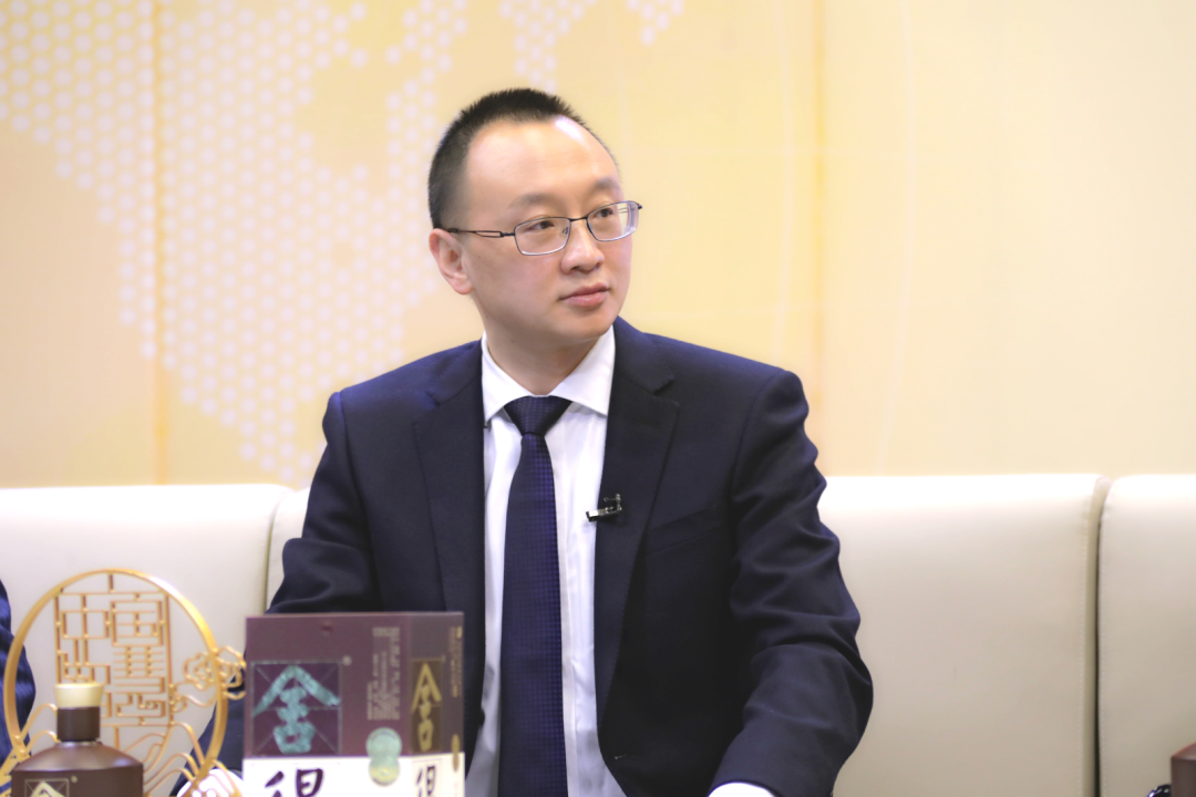 沱牌开启定制开发，这次和4年前不一样！