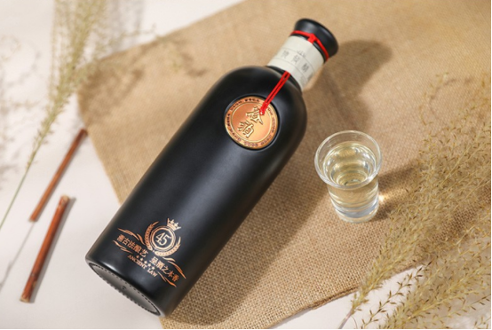 谷泊酒,酒中存谷,淡泊存心