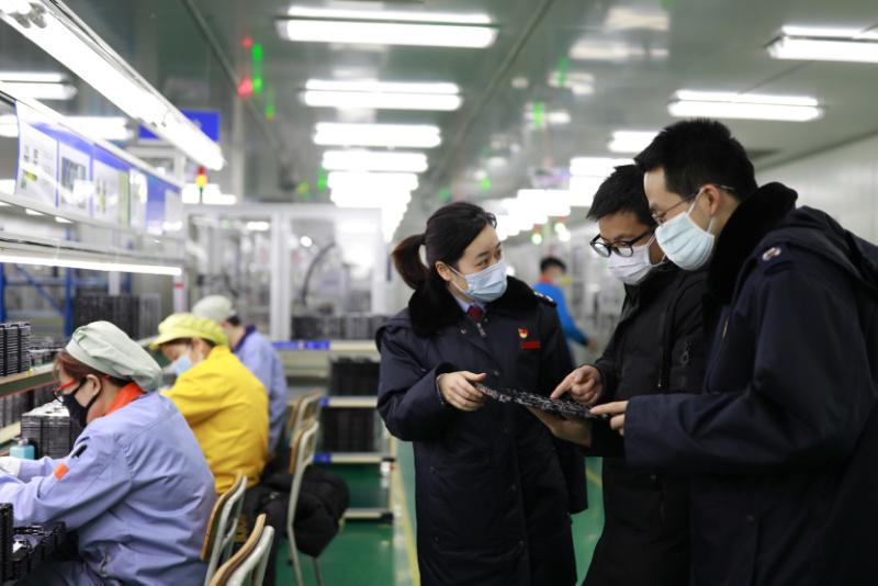 助力复工复产,宁波保税区税务局跑出社保费减免加速度