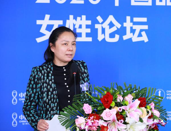 刘梅颜.jpg