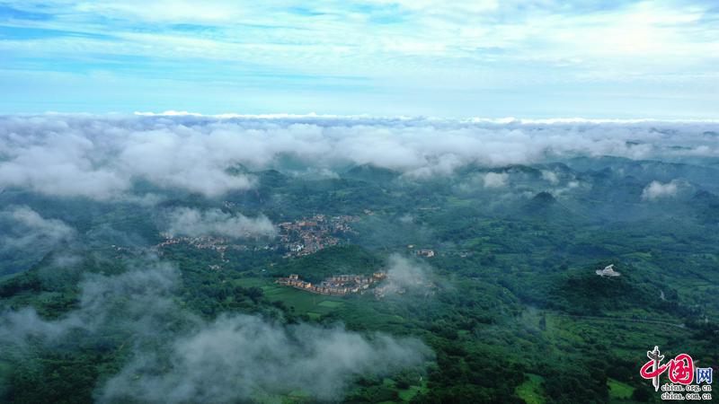 可邑特色小镇：挖掘民族文化资源 打造特色旅游品牌