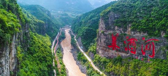 7家重量级酱酒企业将在茅台发声，“世界酱香型白酒核心产区企业共同发展宣言”带来什么启示录？