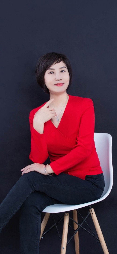 从音乐学校创始人到“童歌”十佳作词人 常燕宜30年音乐教育之路