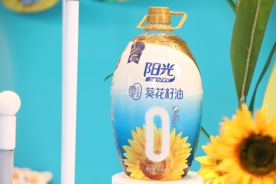 零反饮食助力三餐食光，金龙鱼食用油为健康加分