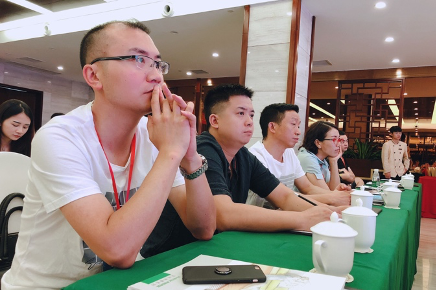 超集链街等多家新型互联网企业联合发起就业指导咨询会