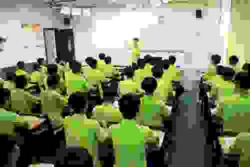 2-200Q0092G01c.jpeg