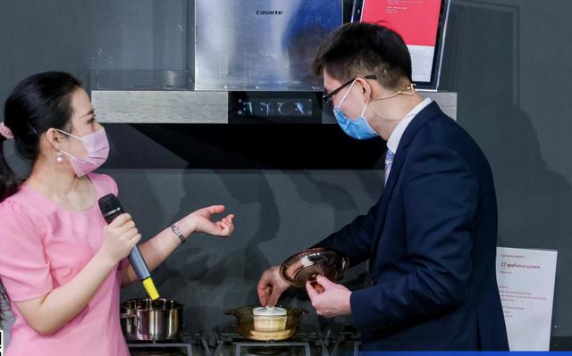 都知道油炸食品不健康？卡萨帝：现在有办法了