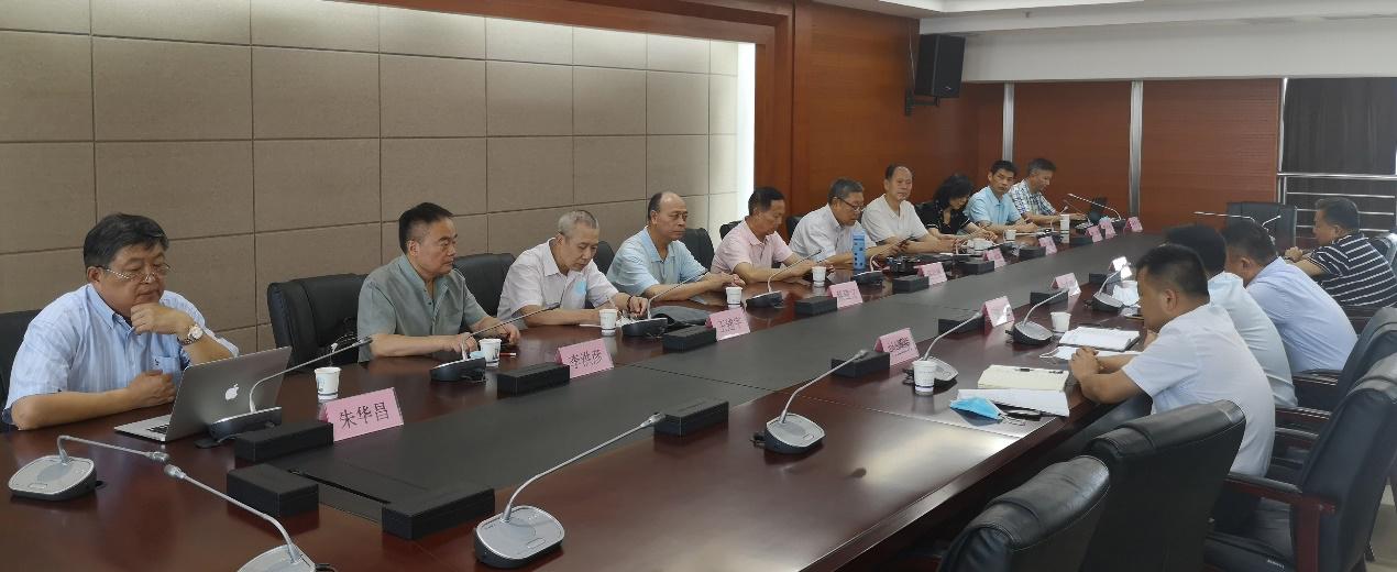 华盛绿色工业基金会丨组织专家学者赴河南考察工业互联网应用