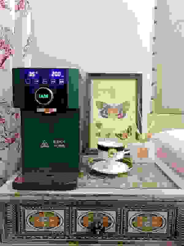 IAM即热饮水机：16档温控+智能夜灯，助妈妈轻松喂夜奶