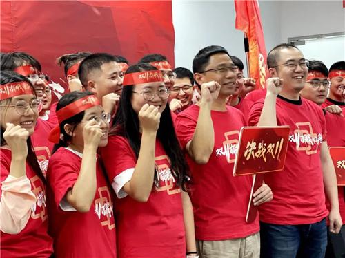 云图片