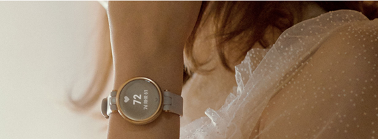佳明Garmin Lily 对女性呵护备至的智能腕表
