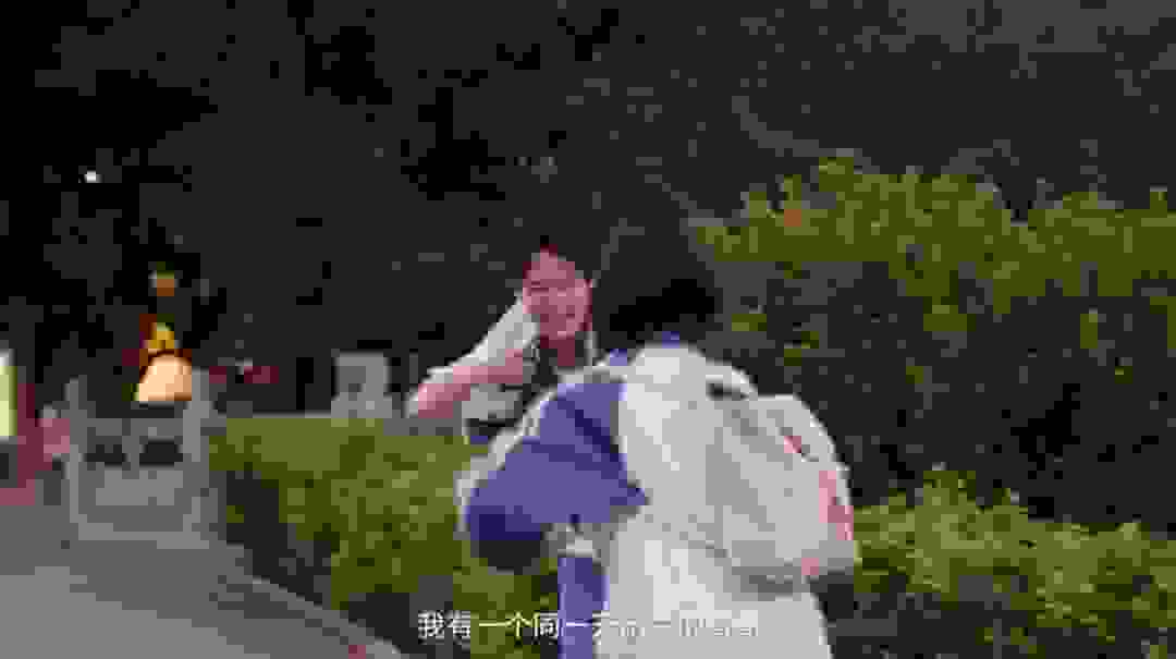 惠万家瓷砖暖心视频|哥哥放弃理想修改志愿，背后却藏了不可告人的“秘密”