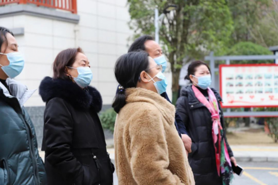 陕西省汉中市康养考察团一行到乾翔健康集团总部中国硒谷康养示范基地考察参观并展开合作交流！