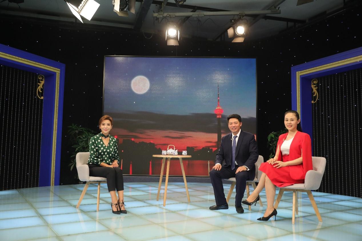 婴婴向上诸葛永斌、蒋丽做客《创新之路》