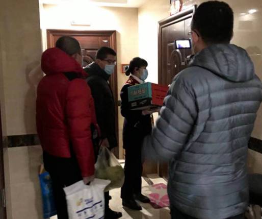荣盛发展全力抗疫，与“石”同心爱不缺席