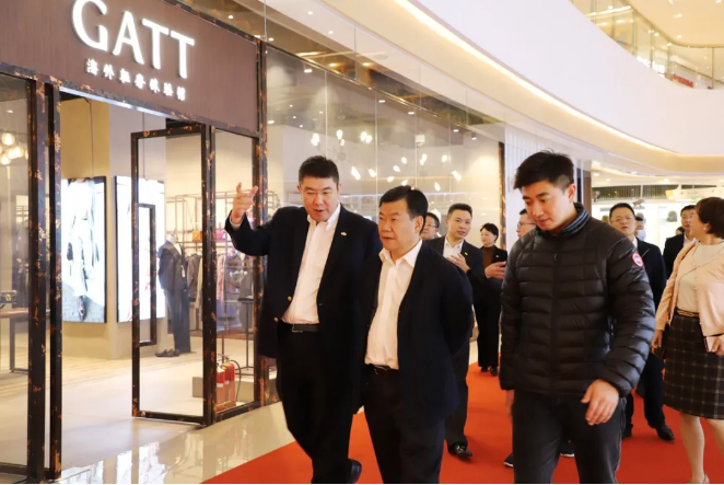 深圳市委常委黄敏一行考察调研绿地集团
