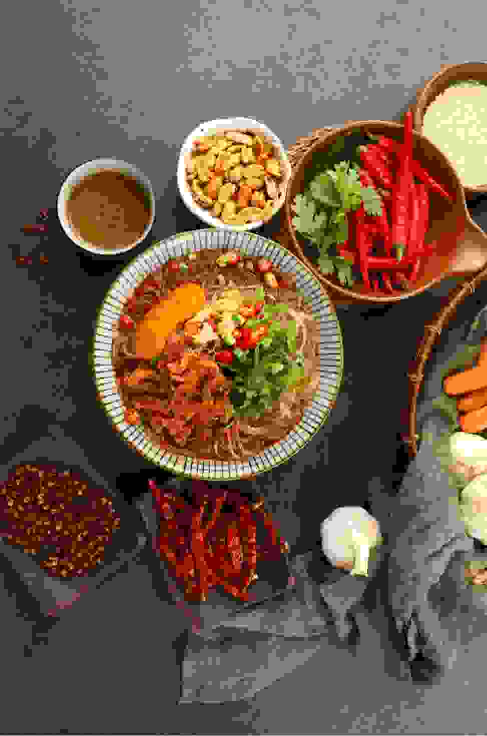 3年卖出1亿桶，食族人为什么这么火？