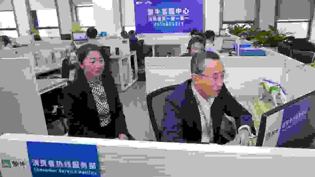 蒙牛总裁卢敏放带领全员行动：打造“消费者至爱的蒙牛”