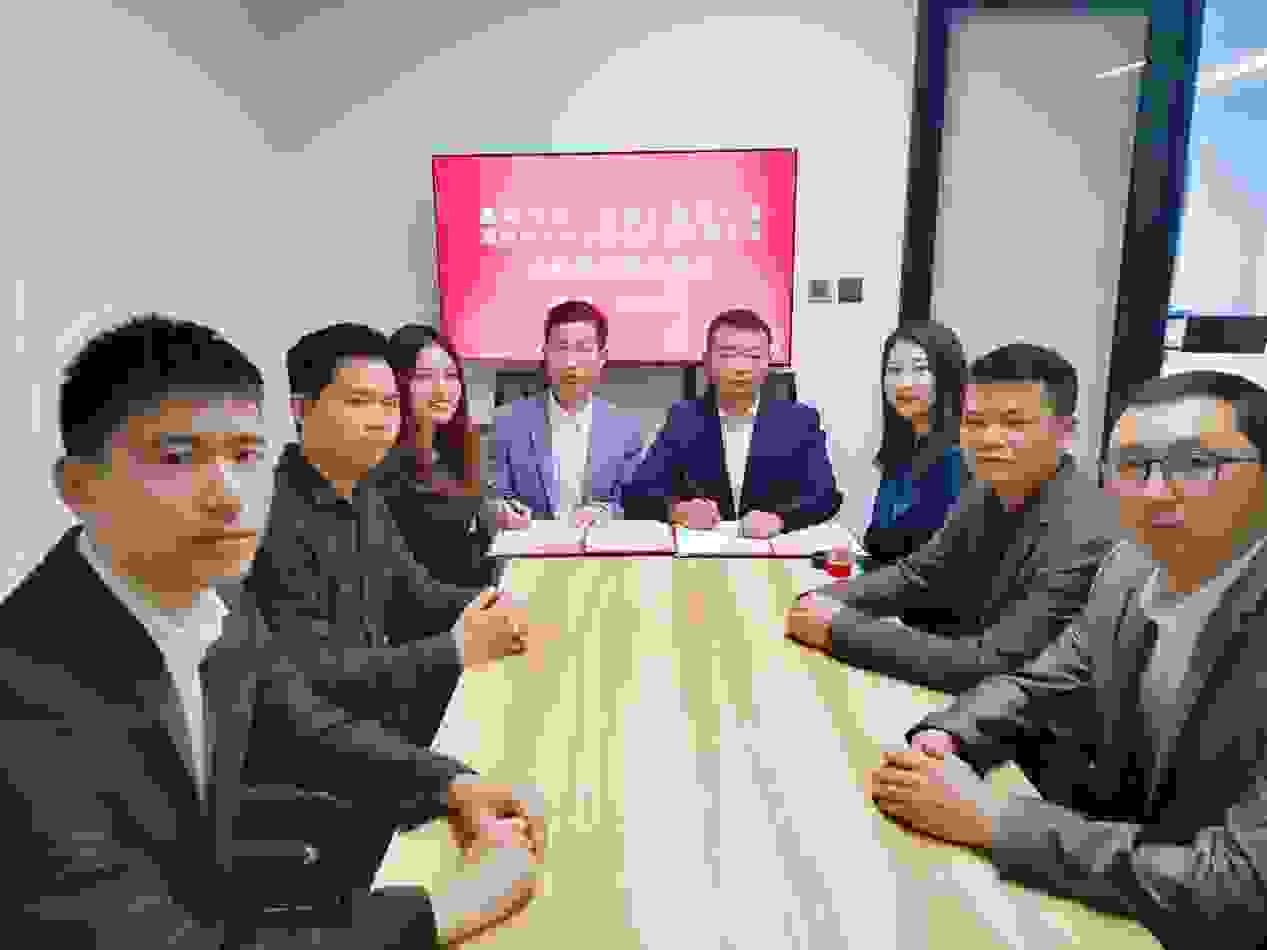 鑫网传媒与合心引力影视达成全面战略合作