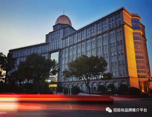 雅戈尔服饰——让人人变得更美好!