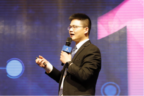 云图片
