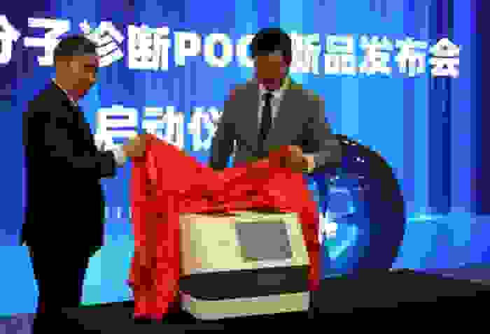 CACLP爆款精品，优思达多通道一体机引追捧！
