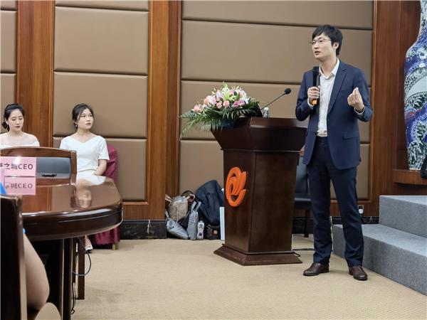 硬之城品牌·业务升级，联合多家银行助力产业发展