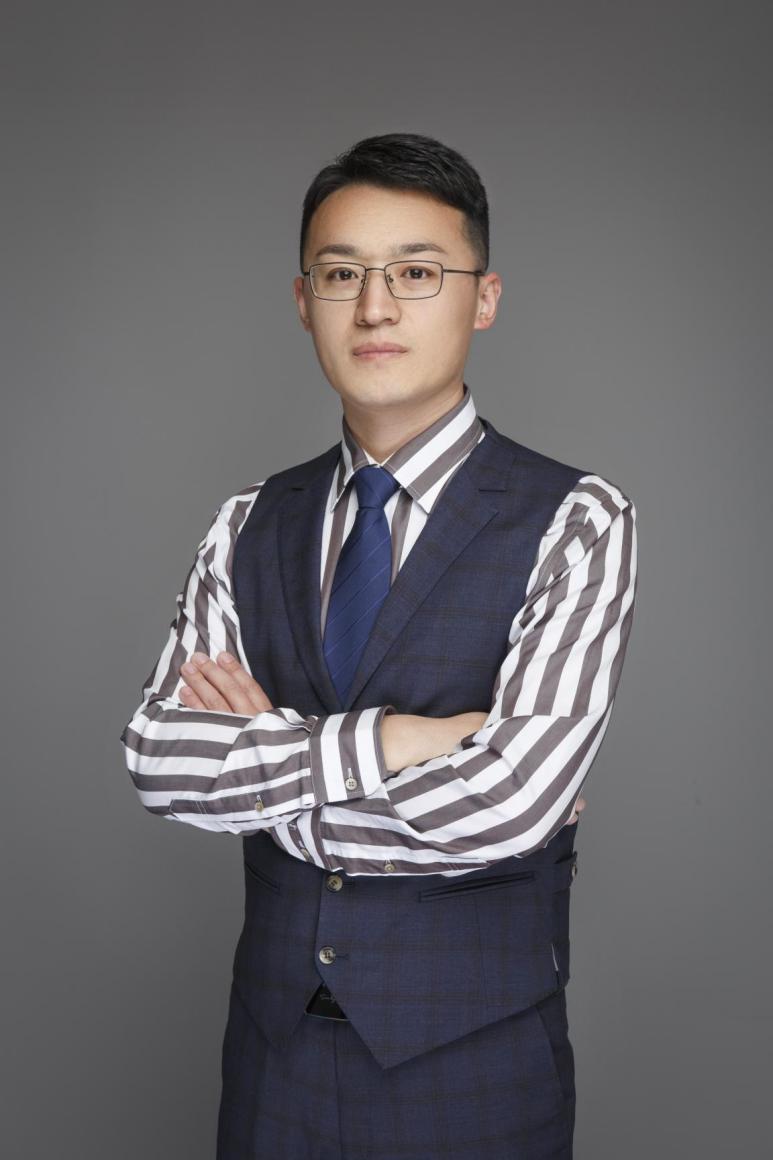 席铁铸——放弃铁饭碗 走上创业路