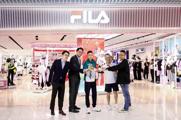红土传奇泉城再现，FILA携手谷嘉诚为自信加冕