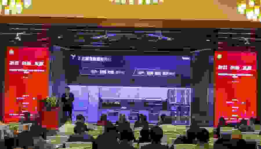 装厨房只选厨电就行？三翼鸟厨房好看好用好升级
