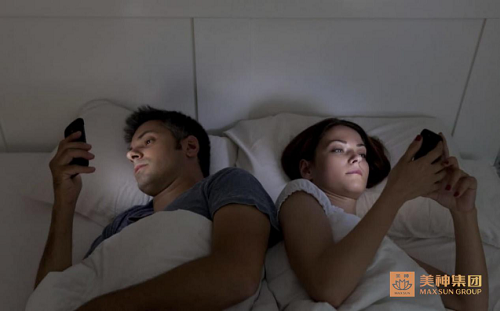 美神床垫|8个睡眠坏习惯，正在毁掉你的生物钟！(图3)