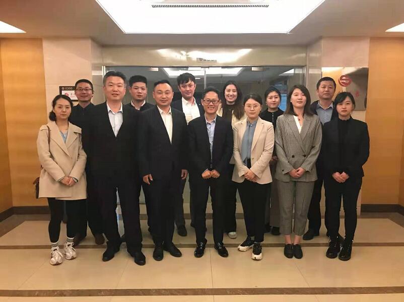 “青松学社”李飞曹青松老师被聘为首创证券短视频首新媒体顾问